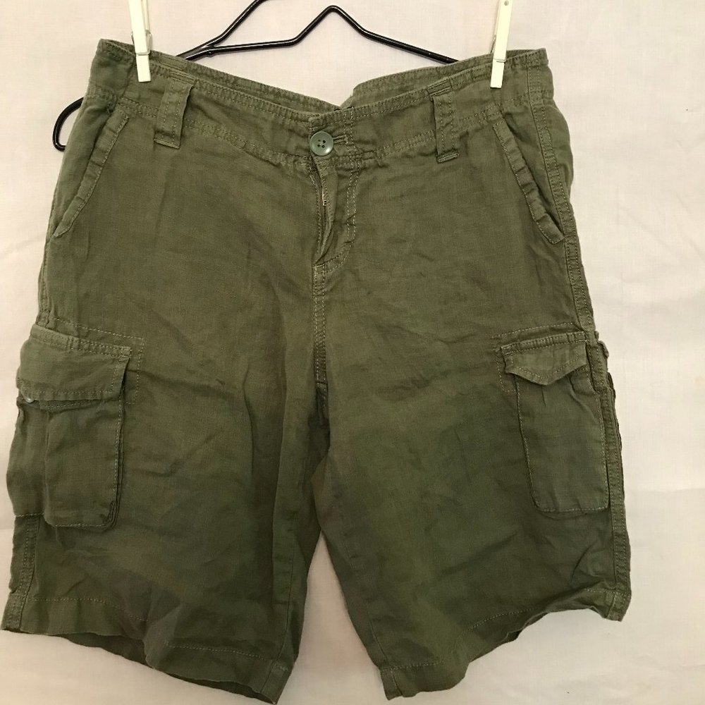 Gap Army Green Cargo Shorts Size 8